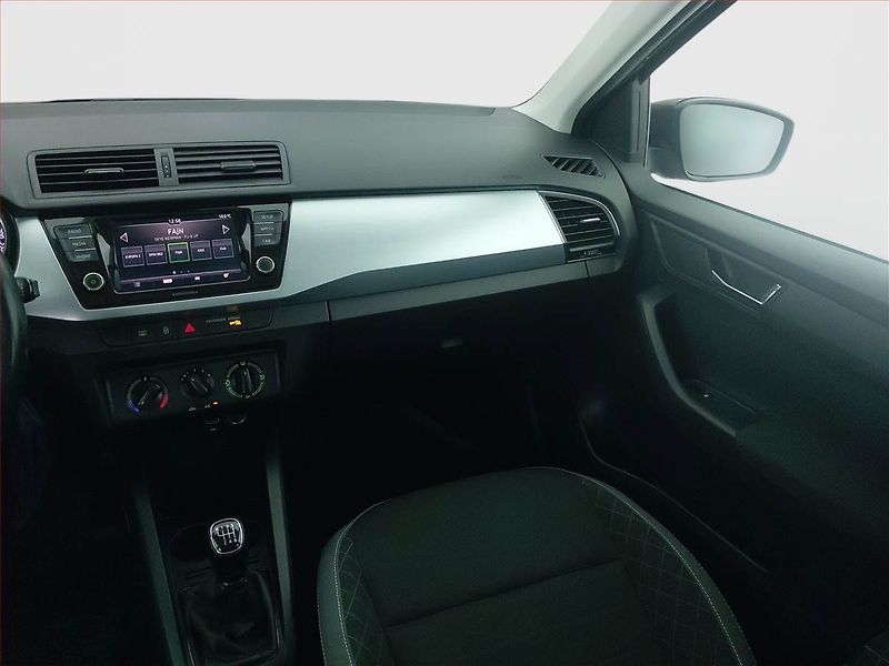 Škoda Fabia (2018) Ambition 1.0 TSI - fotka 8 z 17