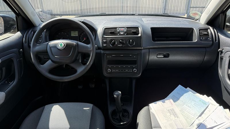 Škoda Fabia 1.4 16V*63kW*103TKM*SERVIS*1M* - fotka 12 z 26