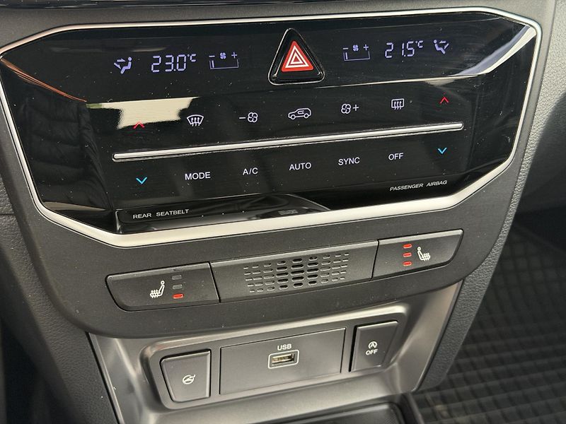 SsangYong Tivoli 1.5 GDI - Turbo 163 LE Style - fotka 13 z 24