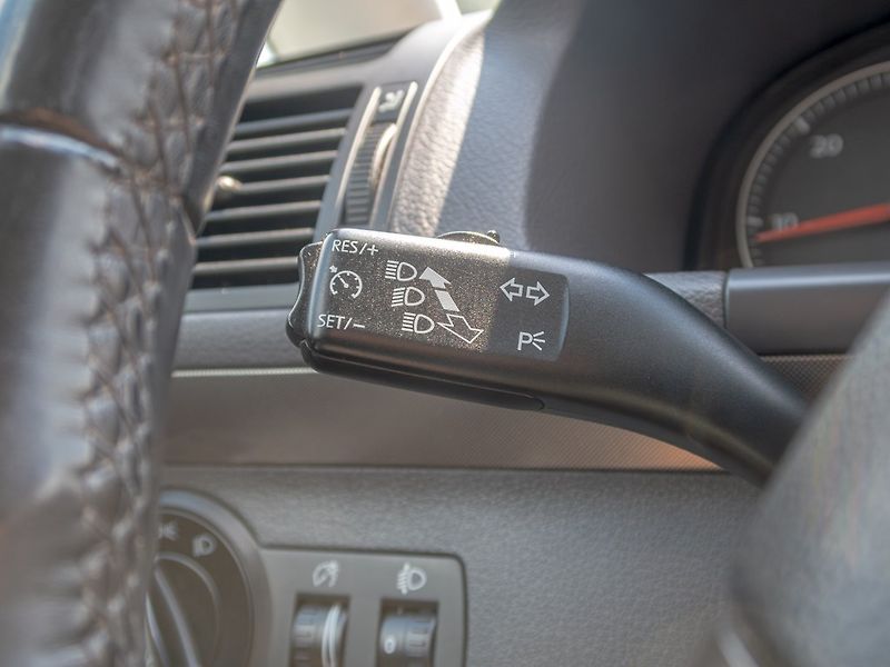 Volkswagen Touran (2008) 1.9TDI 77KW – ROZVODY - fotka 17 z 43