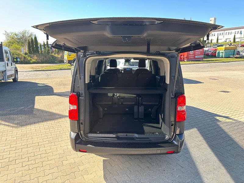Peugeot Traveller (2026) Active L3 2.2 BlueHDi 180 EAT8 - fotka 7 z 23