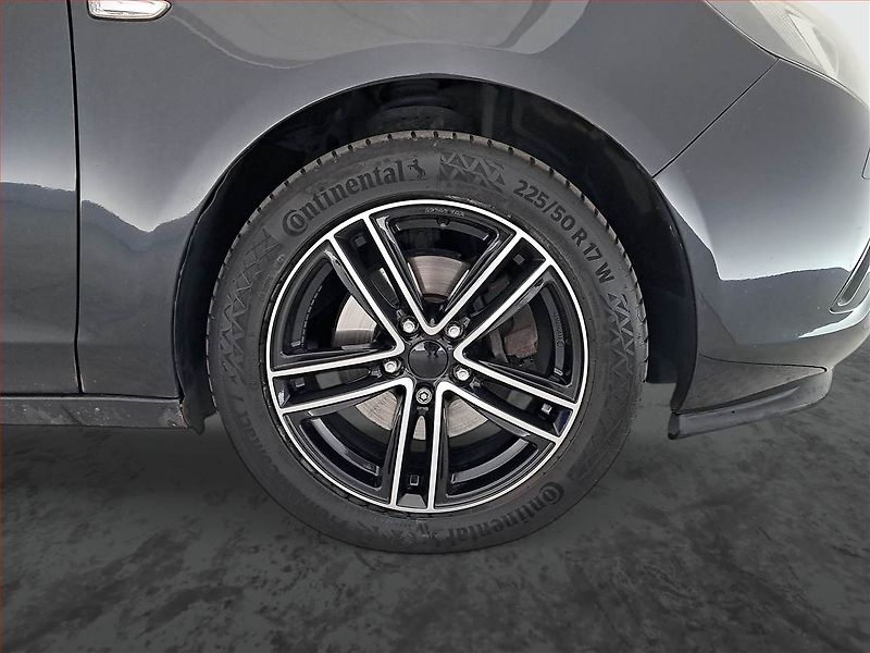 Opel Zafira (2013) 1.4 Turbo, 7 míst, Serv.kniha - fotka 14 z 17