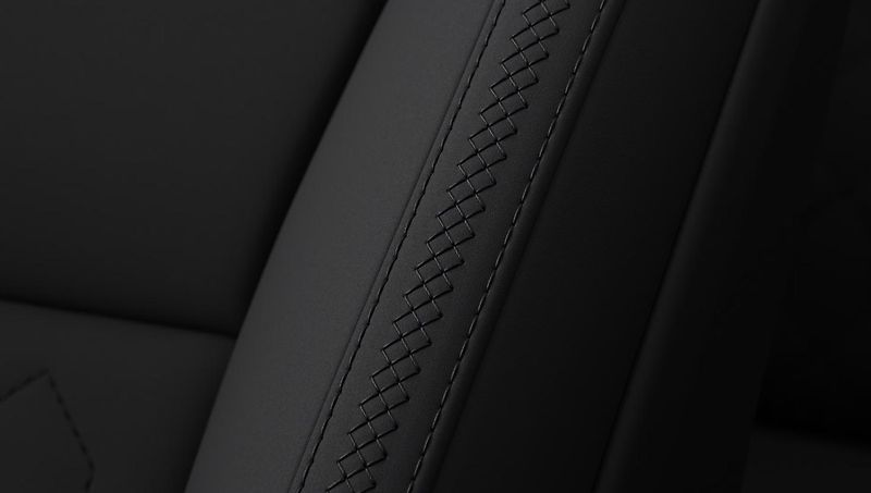 Volvo XC90 (2026) B5 AWD CORE 7míst AUT - fotka 5 z 20