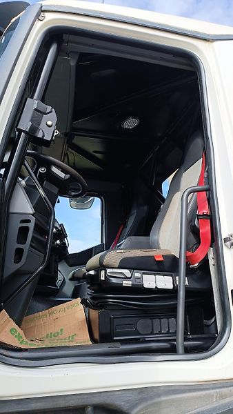Renault Ostatní K440 8X4 SklápěčS1 P. Stroj SS - fotka 9 z 29