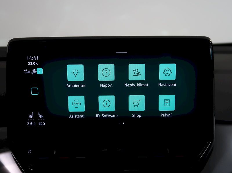 Volkswagen ID.4 (2023) COMFORT PRO PERFORMANCE 150KW - fotka 21 z 39