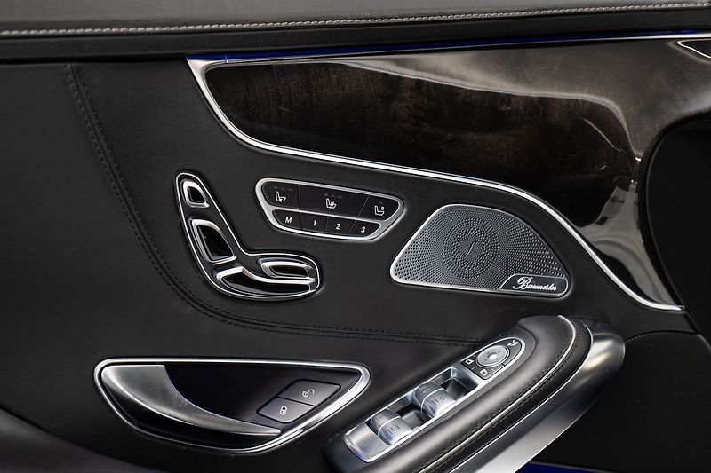 Mercedes-Benz Třídy S 500 Coupé 4MATIC - fotka 8 z 25