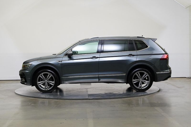 Volkswagen Tiguan - fotka 3 z 26