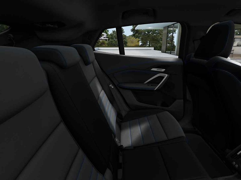 BMW iX2 (2026) - fotka 9 z 10