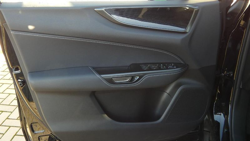 Lexus NX 350h 2.5 E-CVT Comfort Top - fotka 8 z 21