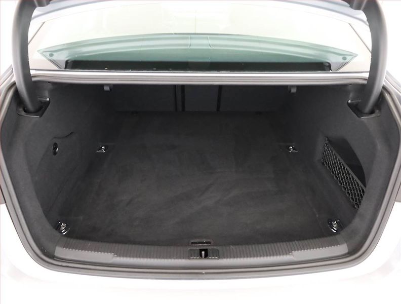 Audi A6 (2015) 3.0 TDI, 4X4, Automat, Navi - fotka 18 z 19