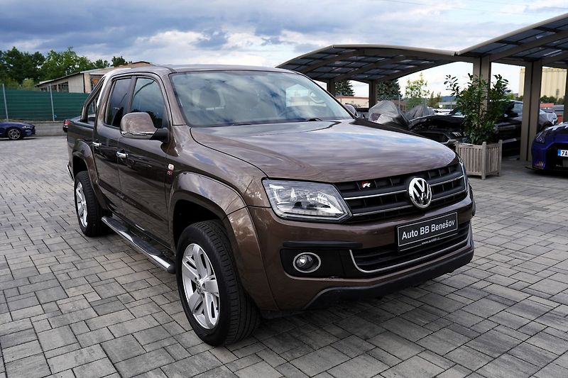 Volkswagen Amarok 2.0 TDI 4x4 High line/120 Kw/m - fotka 8 z 46