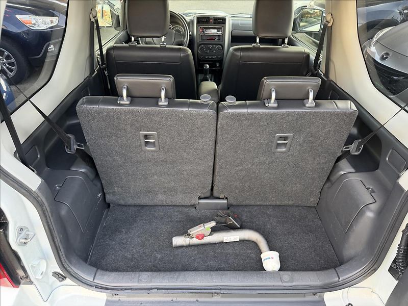 Suzuki Jimny 1,3 4x4 KLIMA TOP STAV - fotka 5 z 20