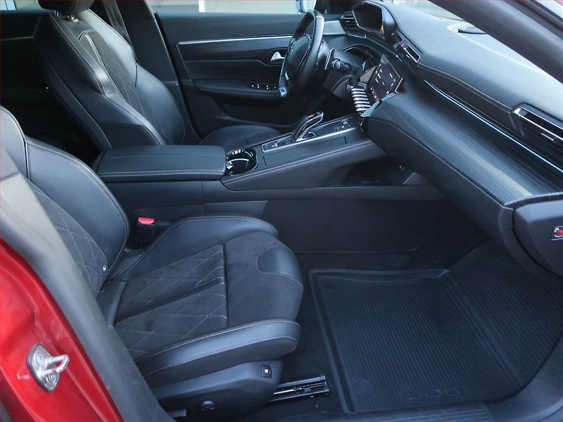Peugeot 508 (2022) 1.5 BlueHDi, Automat, Kůže - fotka 9 z 19