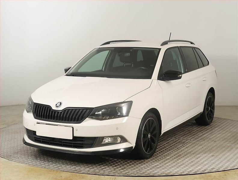 Škoda Fabia (2016) Style 1.4 TDI, Tempomat - fotka 2 z 21