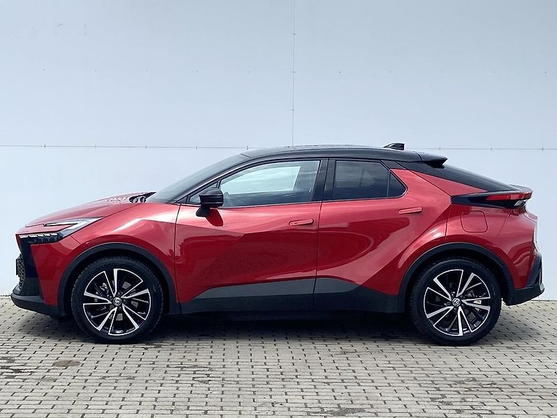 Toyota C-HR 2.0 PHEV 220k c-CVT Executive - fotka 8 z 23