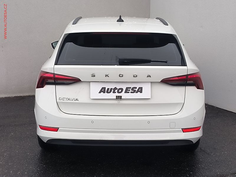 Škoda Octavia (2020) 2.0TDi, ČR, DSG, LED - fotka 5 z 26