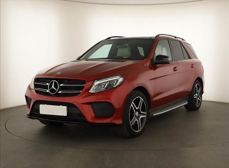 Mercedes-Benz GLE (2016) 350 d - fotka 2 z 19