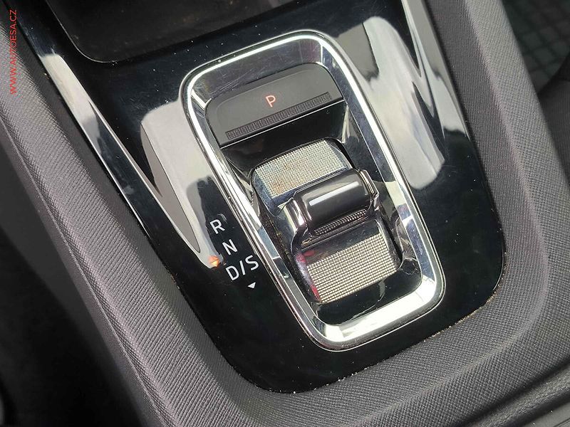 Škoda Octavia (2021) 2.0 TDi, ČR, Ambition, DSG - fotka 17 z 26