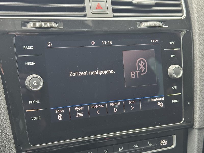 Volkswagen Golf (2017) 2.0TDi MAN Highline+, DPH, ACC - fotka 34 z 49