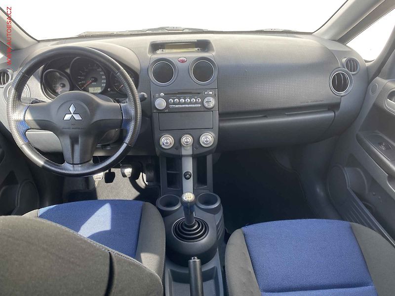 Mitsubishi Colt (2007) 1.3i, STK5/28 - fotka 8 z 13