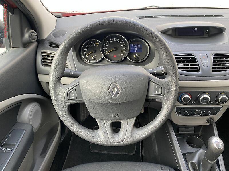 Renault Mégane (2012) 1.6i, ČR, AC, temp, STK1/28 - fotka 11 z 16