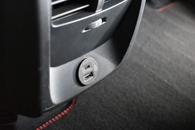 Ford Mustang Mach-E (2022) AWD PREMIUM Matrix LED iACC BO - fotka 25 z 38