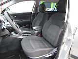 Kia Sportage (2011) 1.7CRDi, 2.maj,ČR, AC, tažné - náhled 9