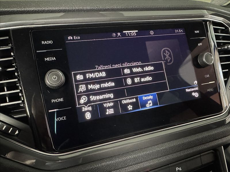 Volkswagen T-Roc 1,5 TSi  Sport Virtual Assist - fotka 37 z 44