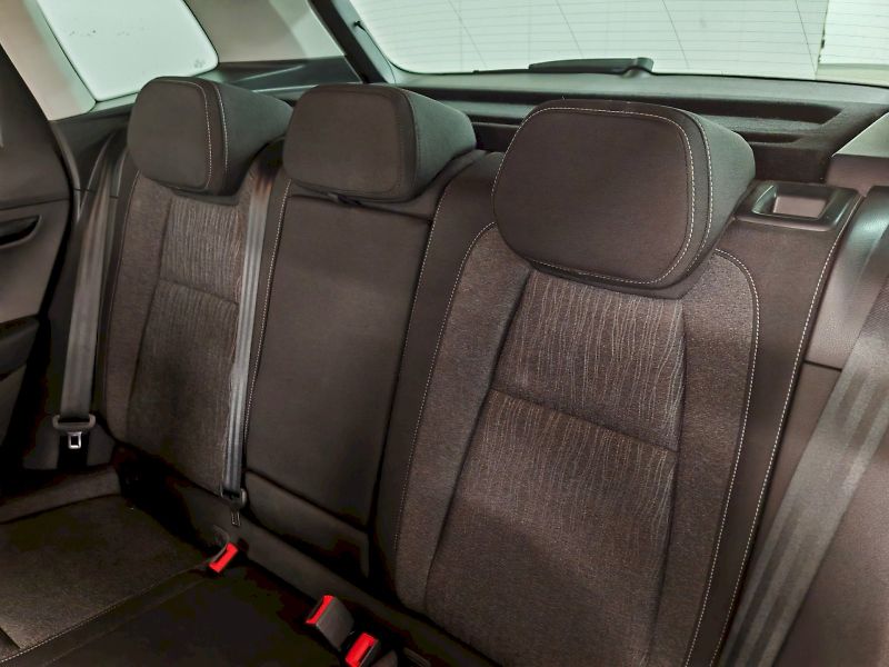 Škoda Karoq (2021) 1.5 TSI 110 kW DSG Style - fotka 23 z 28