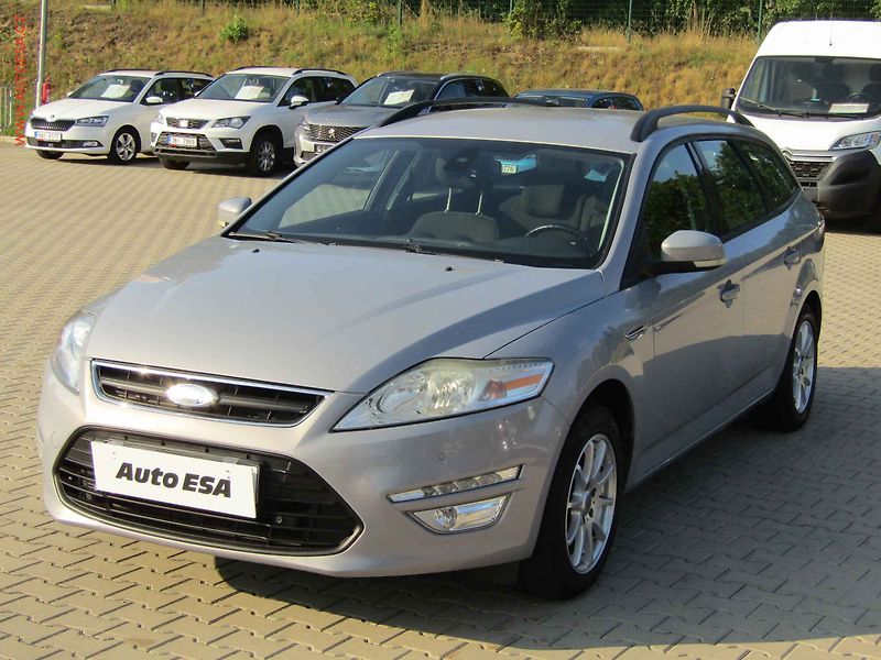Ford Mondeo (2011) 2.0 TCDi, autoAC - fotka 3 z 17