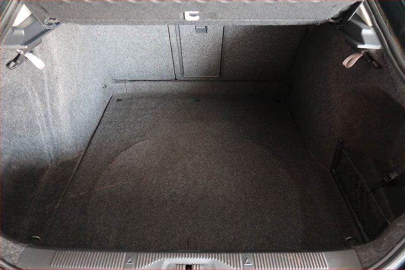 Škoda Octavia (2004) Ambiente 1.9 TDI, nová STK - fotka 13 z 15