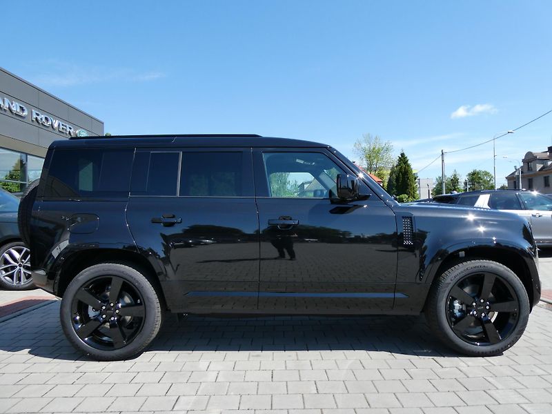 Land Rover Defender (2026) 110 3,0 X-Dynamic SE D250 - fotka 6 z 35