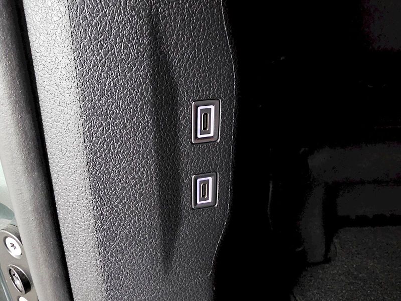 Toyota ProAce Verso (2026) 2.2D 130kW 8AT VIP 7S - fotka 23 z 29