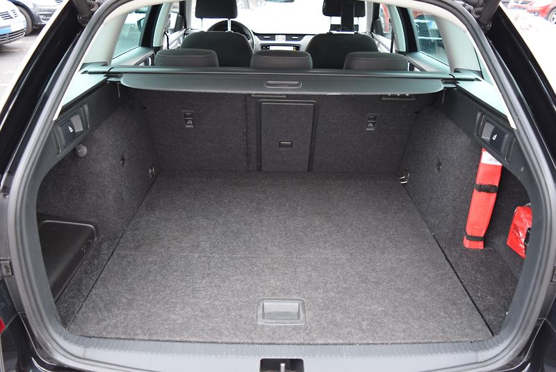 Škoda Octavia (2020) 2.0TDI 110kwSOLEIL VIRTUAL KAM - fotka 10 z 48