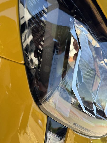 Peugeot 208 1.2i 74kW v záruce do 2031  - fotka 25 z 27