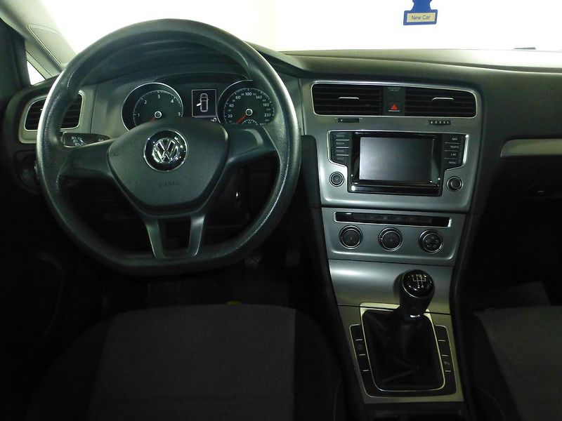 Volkswagen Golf (2014) 1,6TDI*NAVI*TAŽNÉ**ALU**PARK.S - fotka 18 z 26