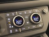 Land Rover Defender 110 D300 X-DYNAMIC SE AWD CZ - náhled 26