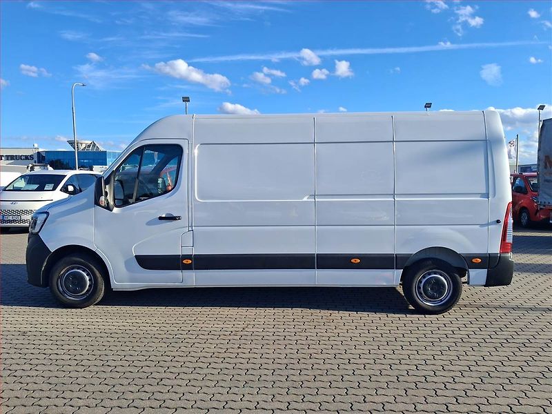 Renault Master (2024) 2.3 dCi 135, L3H2, 12m3, 1.0t - fotka 3 z 17