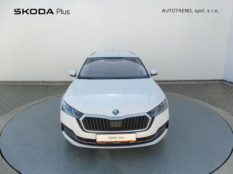 Škoda Octavia (2023) Combi Style 2,0 TDI 110kW DSG - fotka 4 z 30