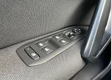 Peugeot 308 (2019) SW 1.5HDi 96kW Allure! - náhled 21