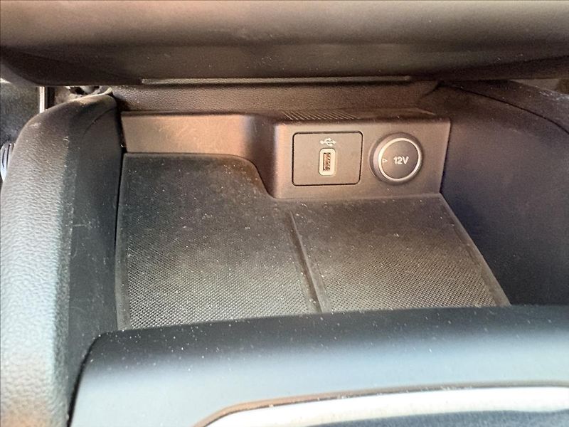 Ford Focus 1,5 TDCi88kW Led,Nav,Kamer,ACC - fotka 28 z 44