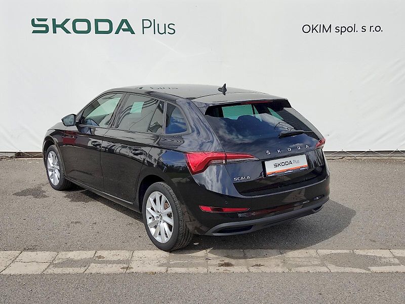 Škoda Scala (2023) Style Business 1,0 Tsi 81 Kw D - fotka 32 z 35