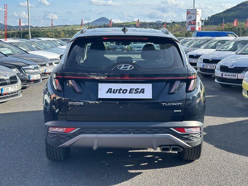 Hyundai Tucson (2022) 1.6 T-GDi 4x4, 2.maj,ČR - fotka 5 z 19