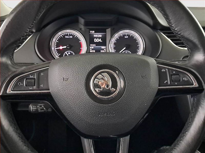 Škoda Octavia (2018) Style Plus 1.0 TSI, Serv.kniha - fotka 20 z 22