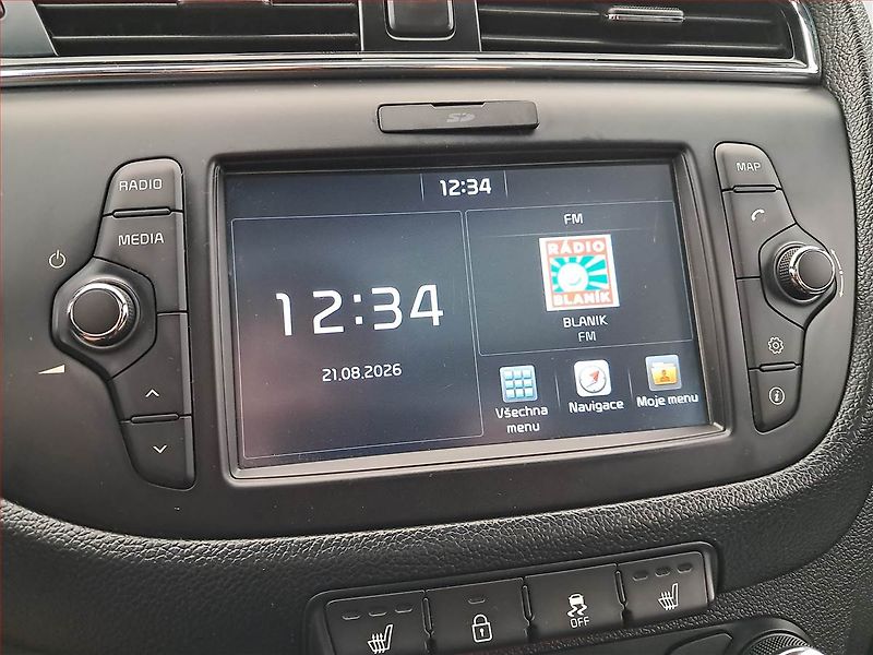 Kia Ceed (2017) 1.6 T-GDI GT, Serv.kniha, Kůže - fotka 12 z 21