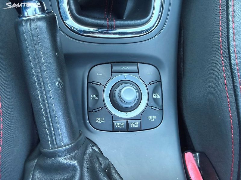 Renault Mégane 2.0 dCi 118kW - fotka 29 z 43