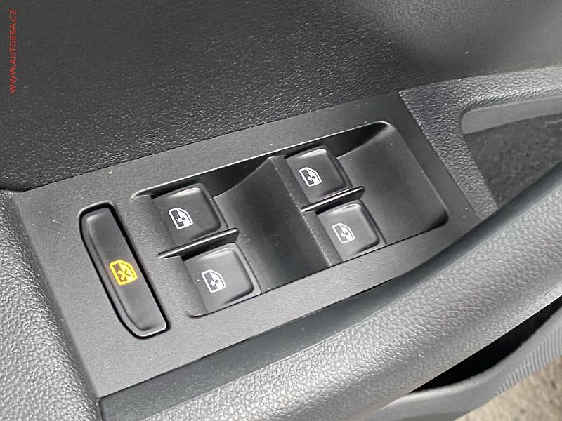 Škoda Octavia (2018) 2.0 TDi 4x4, Scout, DSG, TZ - fotka 11 z 18