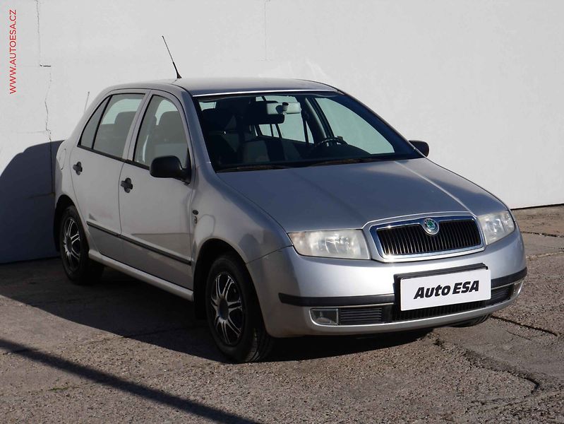 Škoda Fabia (2001) 1.4i, 2.maj,ČR, servis.kniha - fotografie inzerátu