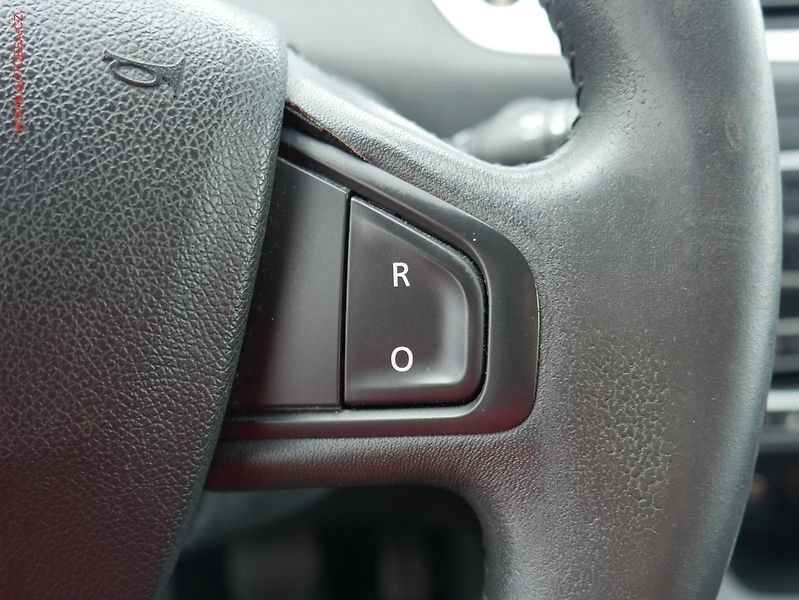 Renault Scénic (2010) 1.5 dCi 7míst, Navi, tempo - fotka 15 z 20
