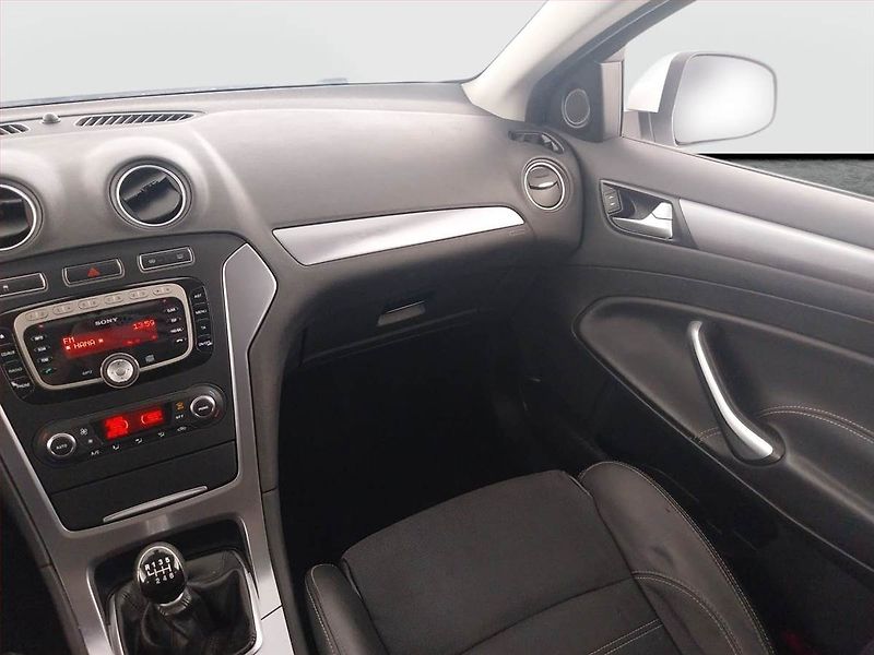 Ford Mondeo (2011) 2.0 TDCi, po STK - fotka 8 z 18